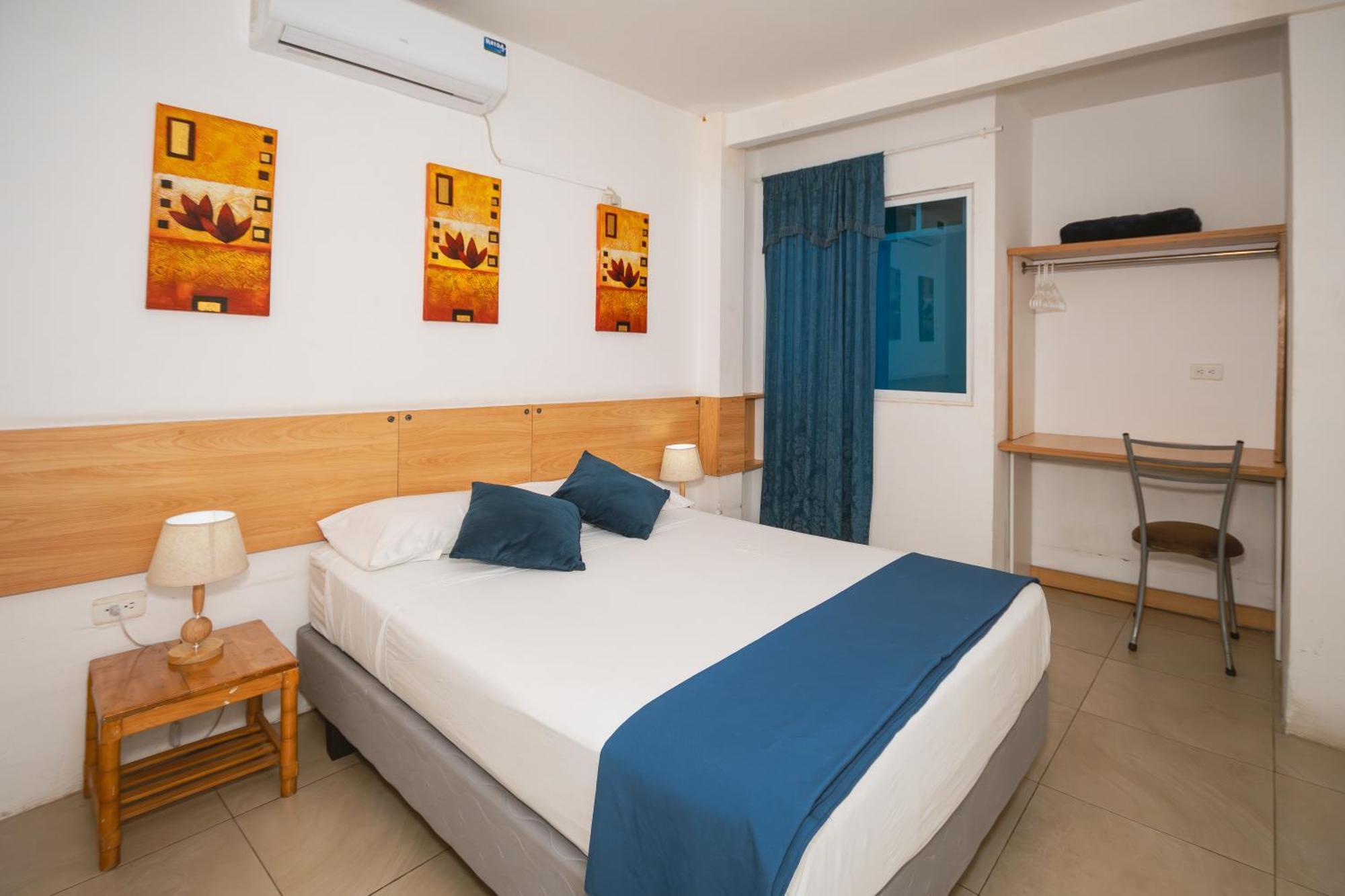 Hotel Casa Latina مانتا المظهر الخارجي الصورة